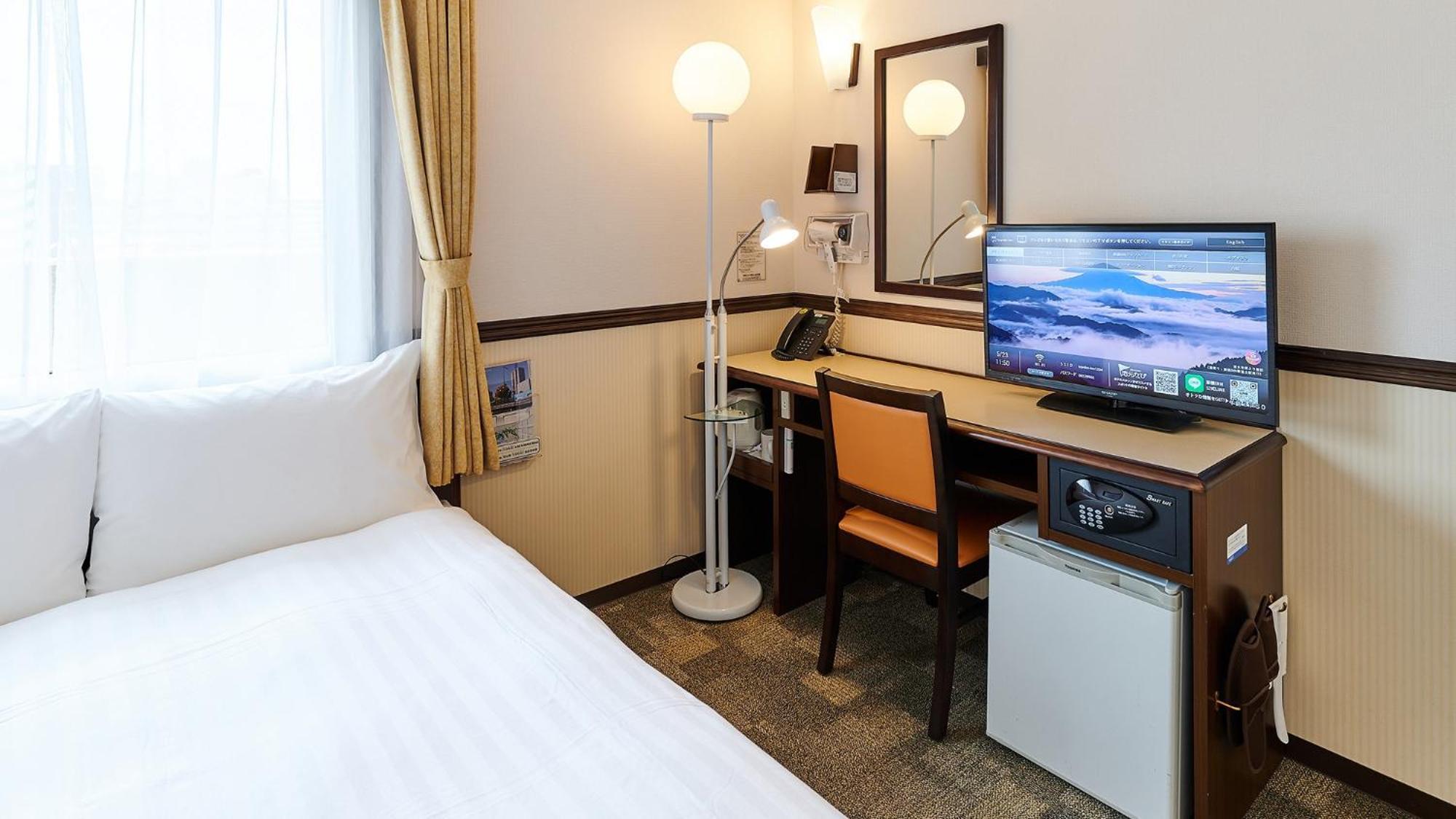 Toyoko Inn Chiba Ekimae Room photo