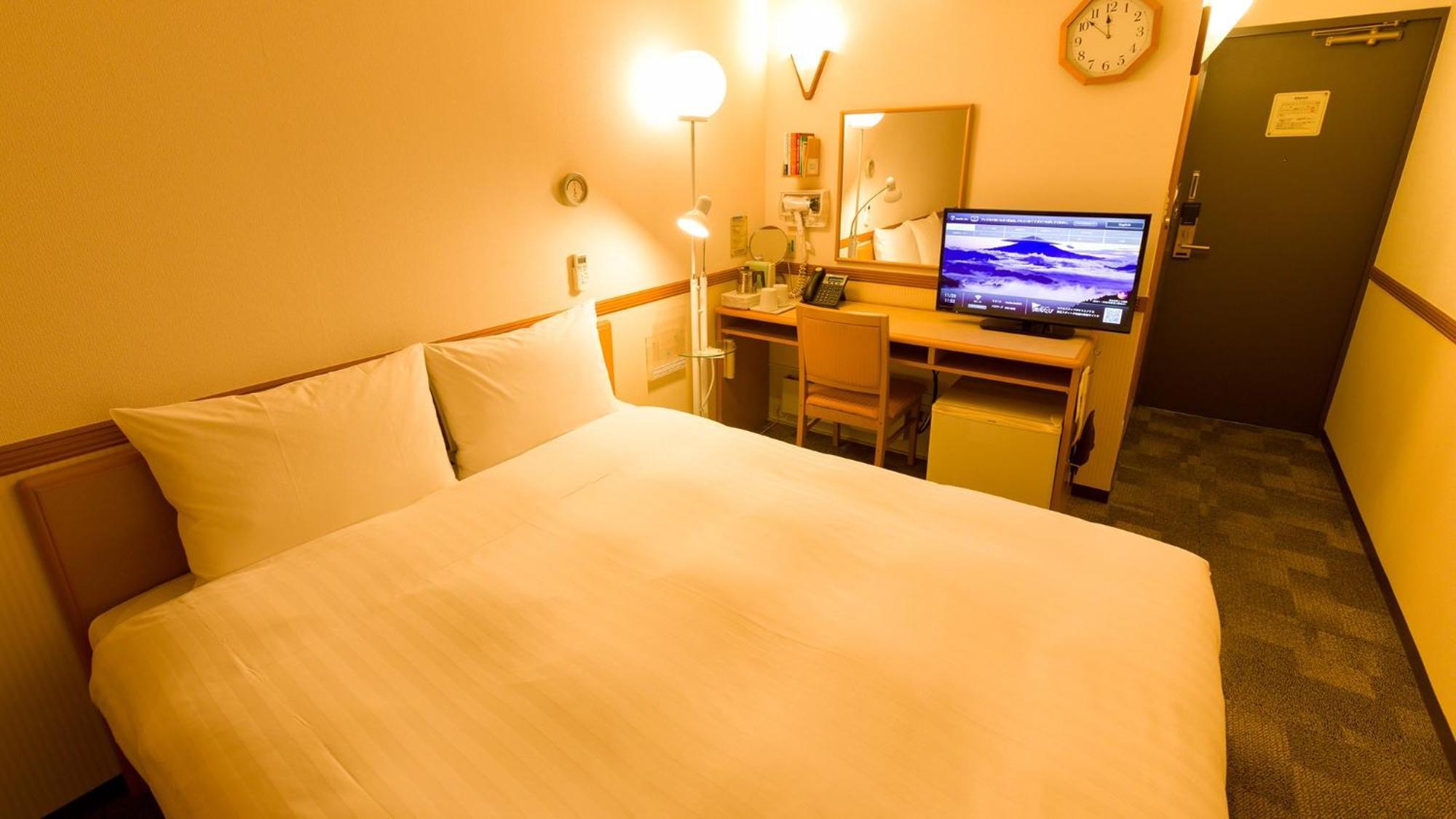 Toyoko Inn Chiba Ekimae Room photo
